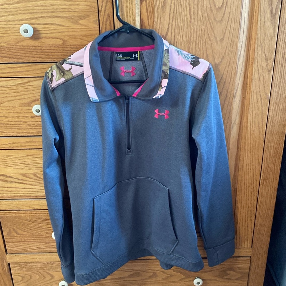 Sweat shirt